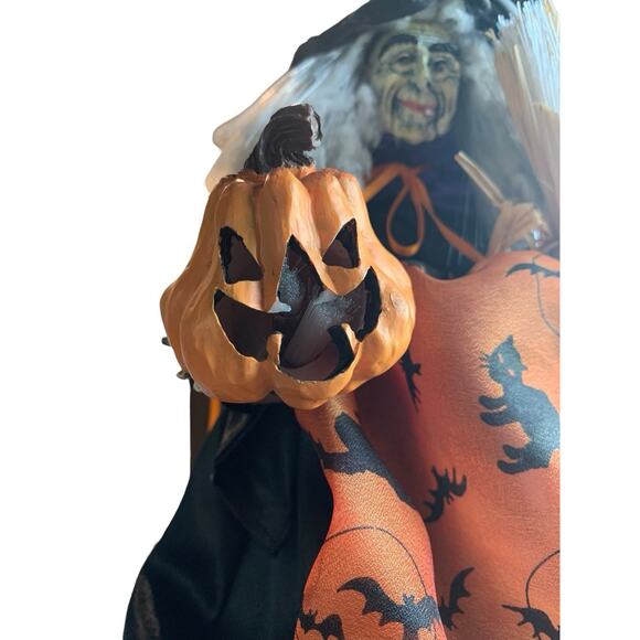 Halloween 13" Fiber Optic Witch Decoration Witch Prop WORKS Light Up READ - Picture 2 of 8
